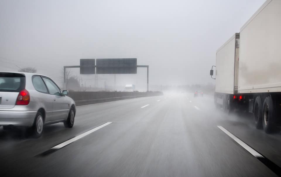 Read more about the article 6 Tips for Safe Driving In Strong Wind and Rain